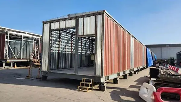 Open Face Paint Booth